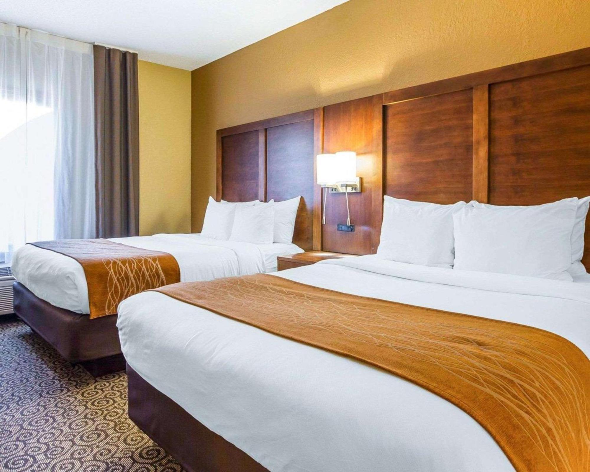 Comfort Suites Ramsey Esterno foto